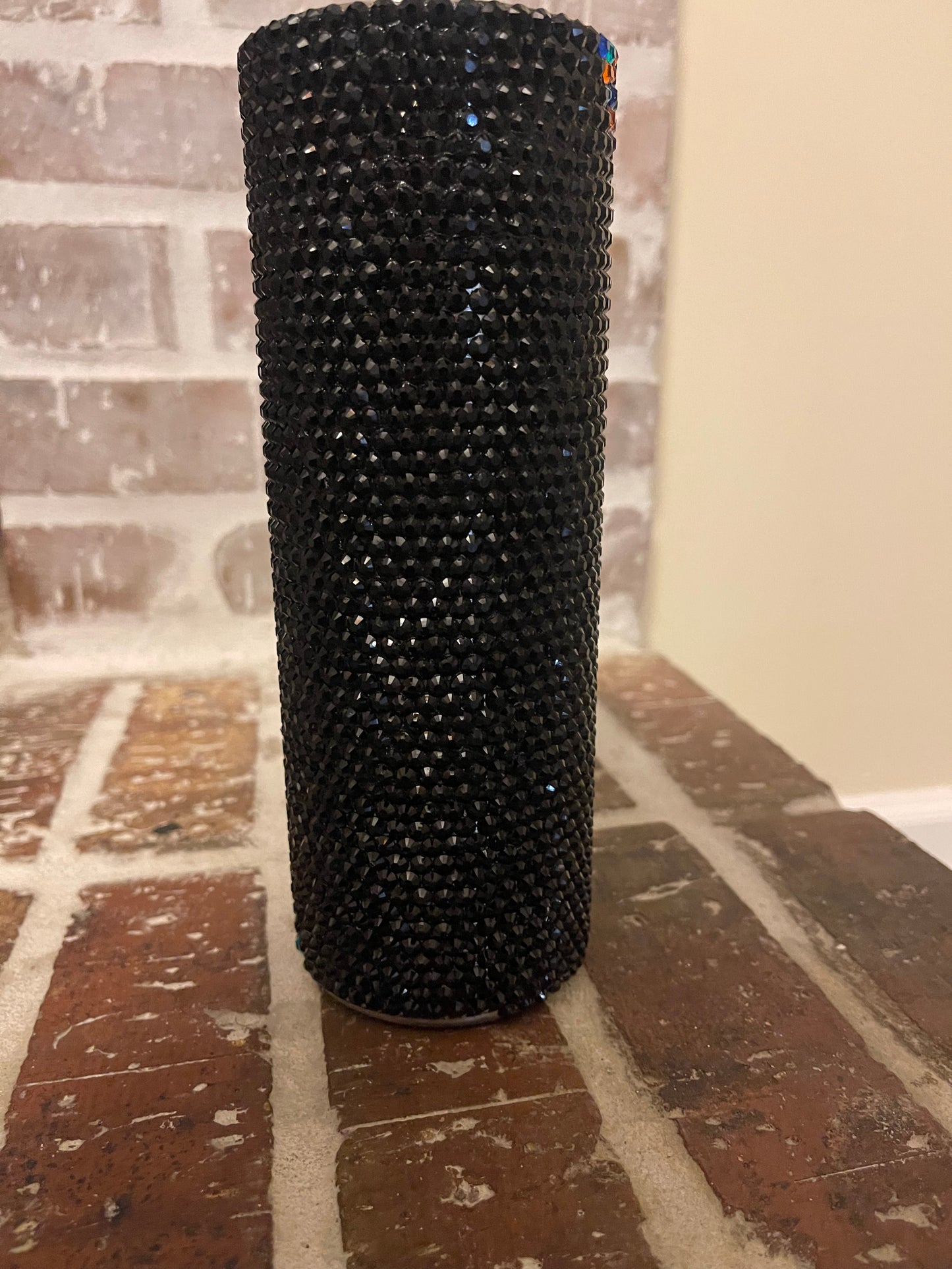 Vaso de resina con diamantes de imitación de 20 oz